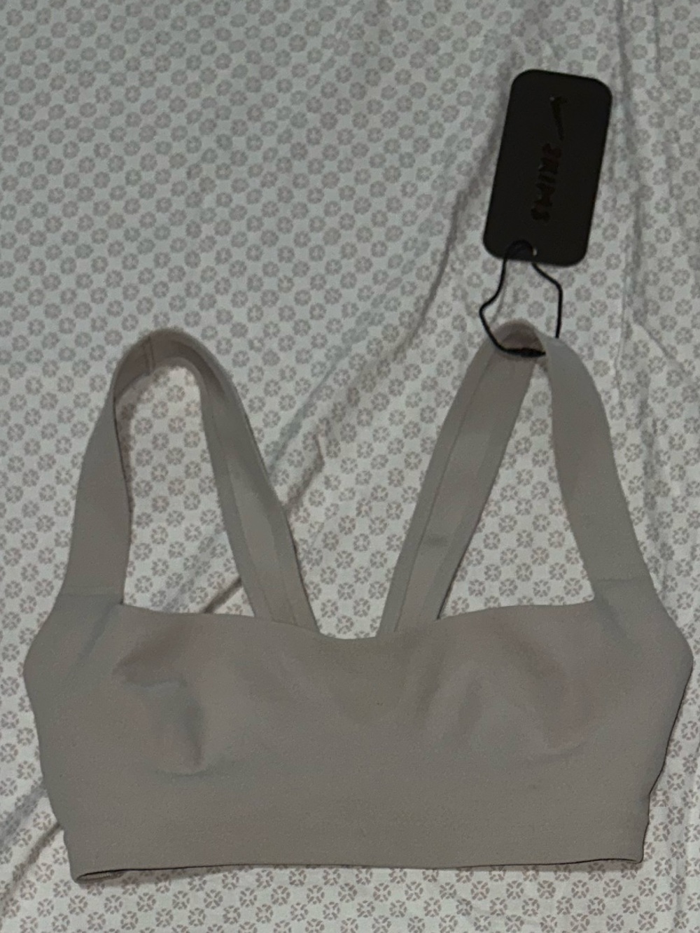 NikeSkims square neck bra